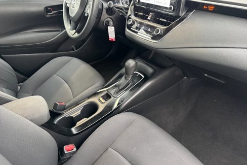 Certified 2022 Toyota Corolla LE image 14