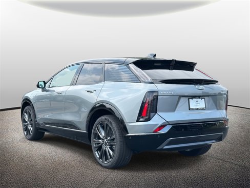 New 2025 Cadillac Optiq Sport 2 w/ LPO, Floor Liner Package image 4