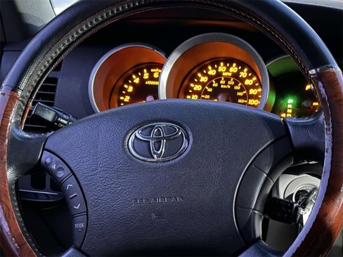 Used 2006 Toyota 4Runner SR5 image 18