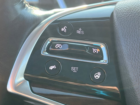 Used 2015 Cadillac SRX Luxury image 19