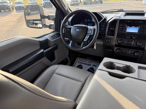 Used 2022 Ford F250 XL w/ Power Equipment Group image 33