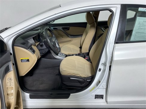 Used 2011 Hyundai Elantra GLS w/ Preferred Equipment Pkg 3 image 12