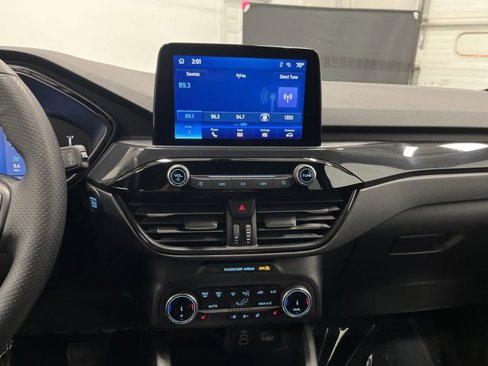 Used 2025 Ford Escape ST-Line Select image 8