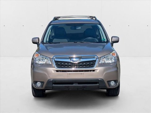 Used 2016 Subaru Forester 2.5i Limited image 2