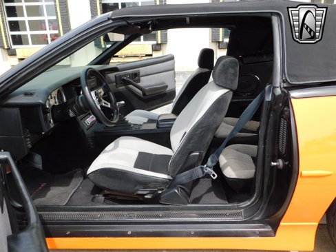 Used 1988 Chevrolet Camaro RS image 19