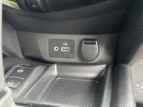 Used 2022 Nissan Rogue Sport SV w/ Technology Package image 15
