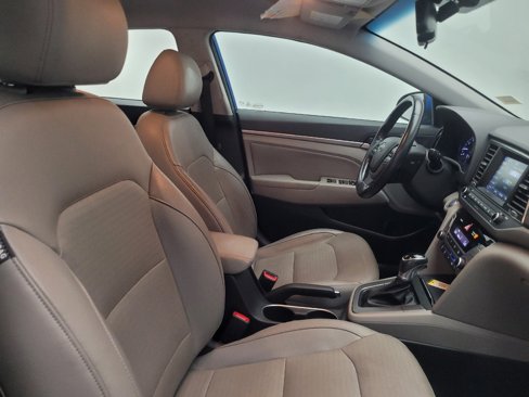 Used 2017 Hyundai Elantra Limited image 21