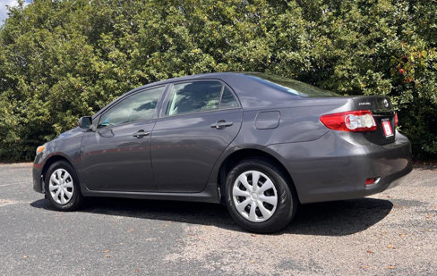 Used 2013 Toyota Corolla LE Special Edition image 5