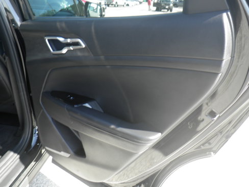 Used 2025 Kia Sportage X-Line w/ Premium Package image 25