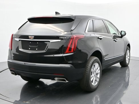 New 2025 Cadillac XT5 Luxury image 5
