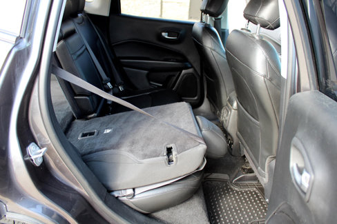 Used 2018 Jeep Compass Latitude w/ Popular Equipment Group image 80