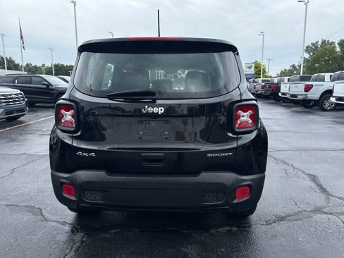 Used 2018 Jeep Renegade Sport w/ Power & Air Group image 8