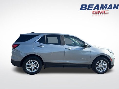Used 2023 Chevrolet Equinox LT image 10