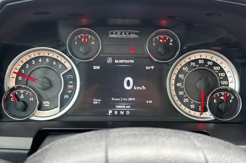 Used 2014 RAM 1500 Laramie w/ Convenience Group image 30