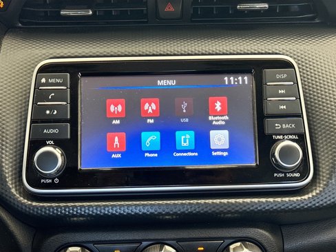 Used 2023 Nissan Kicks S image 9
