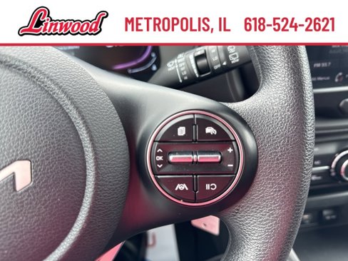 Used 2023 Kia Soul LX image 15