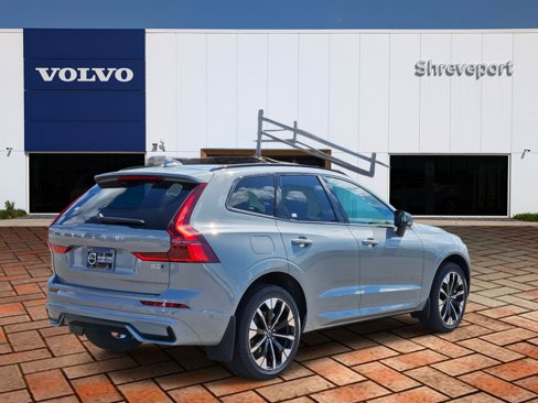 New 2026 Volvo XC60 B5 Plus w/ Protection Package Premier image 4