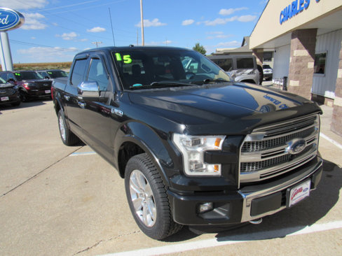 Used 2015 Ford F150 Platinum w/ Equipment Group 701A Luxury image 3