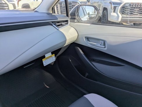 New 2025 Toyota Corolla LE image 17