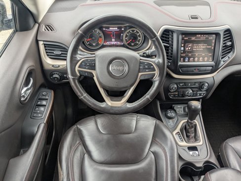 Used 2014 Jeep Cherokee Trailhawk w/ Comfort/Convenience Group image 20