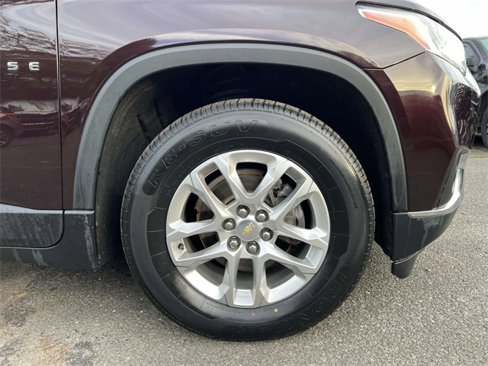 Used 2019 Chevrolet Traverse LT image 10