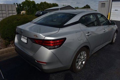 Used 2023 Nissan Sentra S image 5