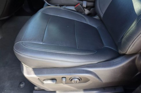 Used 2021 GMC Sierra 1500 SLT image 18