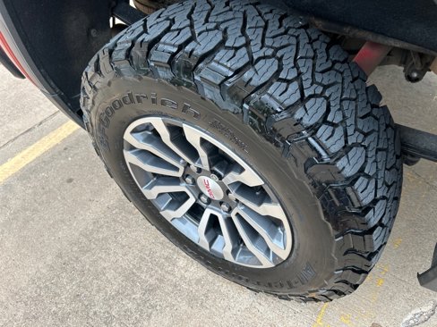 Used 2021 GMC Sierra 1500 AT4 image 14