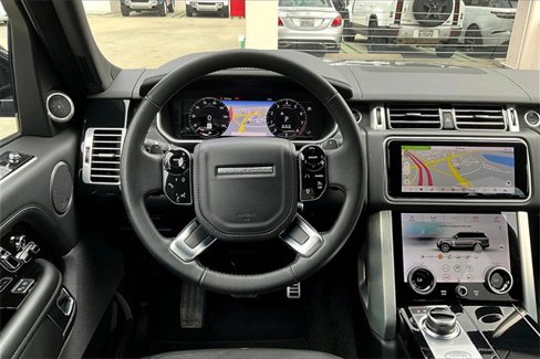 Used 2021 Land Rover Range Rover Westminster Edition image 4