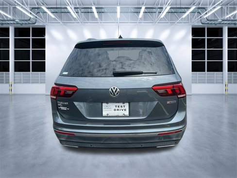 Used 2019 Volkswagen Tiguan SEL Premium R-Line image 6