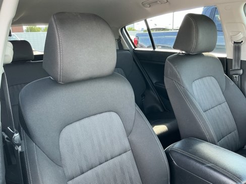 Used 2022 Kia Sportage LX image 29