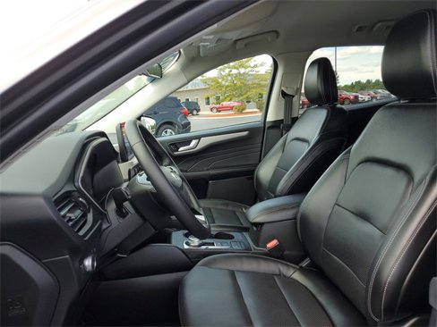 Used 2022 Ford Escape SEL w/ Technology Package image 9