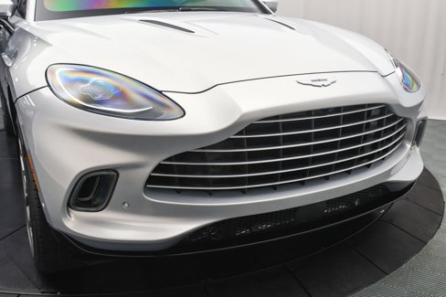 Used 2021 Aston Martin DBX image 26