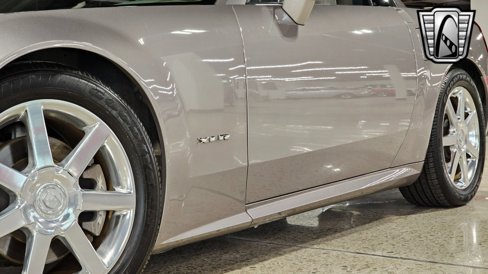 Used 2004 Cadillac XLR image 11