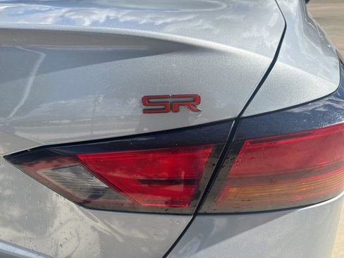Used 2023 Nissan Altima 2.5 SR image 10