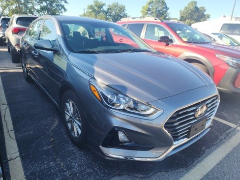 Used 2019 Hyundai Sonata SE image 3