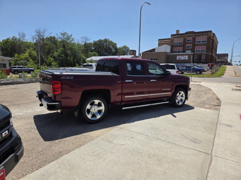 Used 2015 Chevrolet Silverado 1500 LTZ Z71 image 4