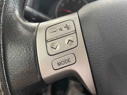 Used 2012 Toyota Corolla LE image 32