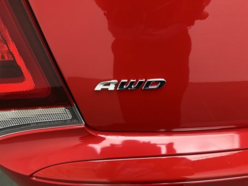 Used 2017 Chrysler 300 S image 13