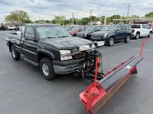 Used 2004 Chevrolet Silverado 2500 LS w/ Heavy-Duty Power Package image 10