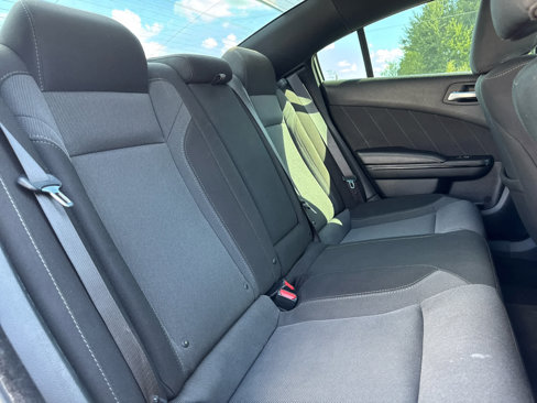 Used 2020 Dodge Charger SXT w/ Blacktop Package image 16