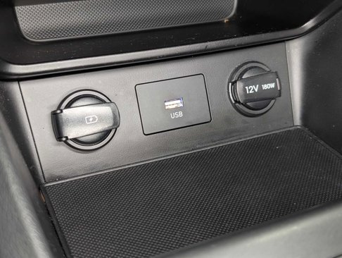 Used 2022 Hyundai Kona SEL image 27