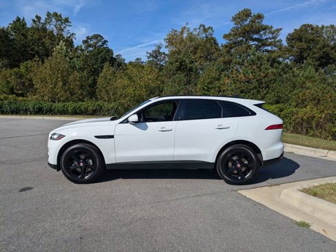 Used 2020 Jaguar F-PACE Premium image 8