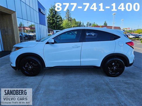 Used 2018 Honda HR-V LX image 8