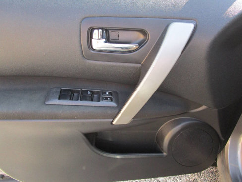 Used 2013 Nissan Rogue S w/ Special Edition Pkg image 14