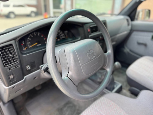 Used 1995 Toyota Tacoma 4x4 Xtracab image 15
