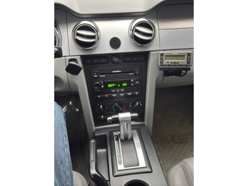 Used 2006 Ford Mustang GT image 13