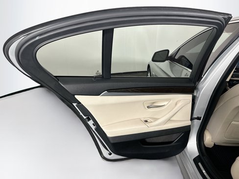 Used 2013 BMW 535i xDrive Sedan image 26