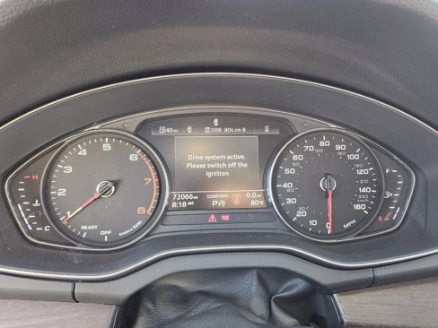 Used 2021 Audi Q5 Premium w/ Convenience Package image 32