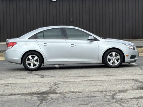 Used 2014 Chevrolet Cruze LT image 4